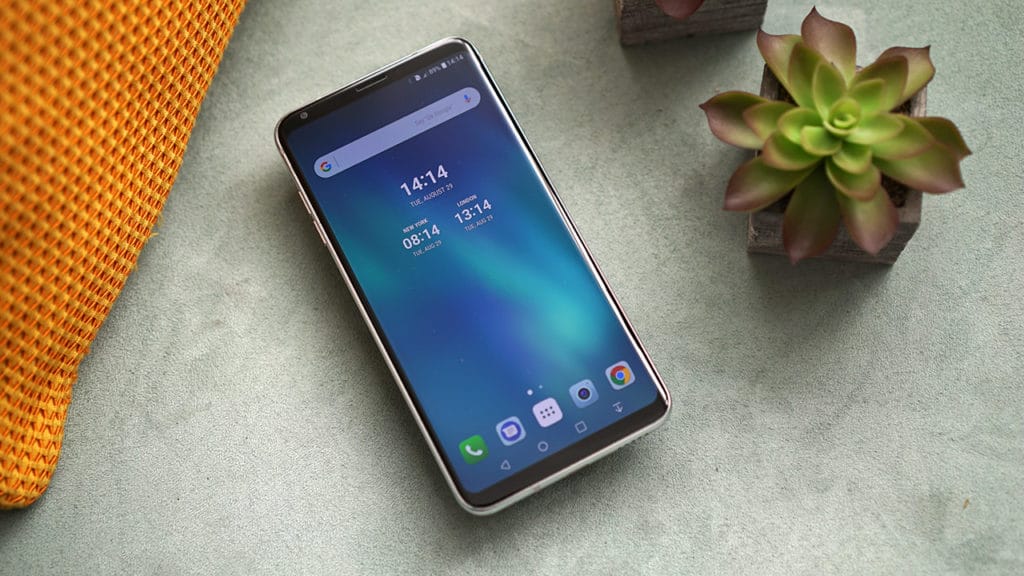 8 borderless flagship phones you can buy now - GadgetMatch