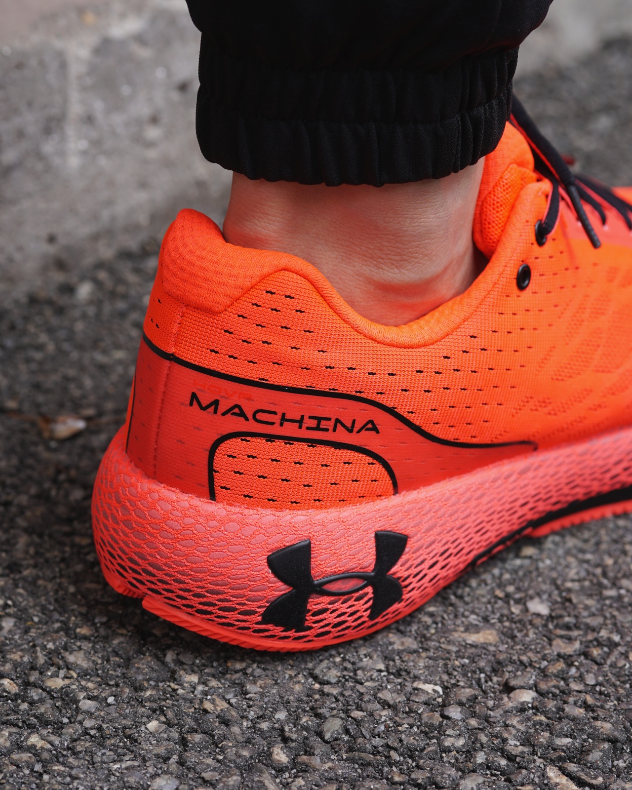 Under Armour HOVR Machina review: Smart running shoe – GadgetMatch