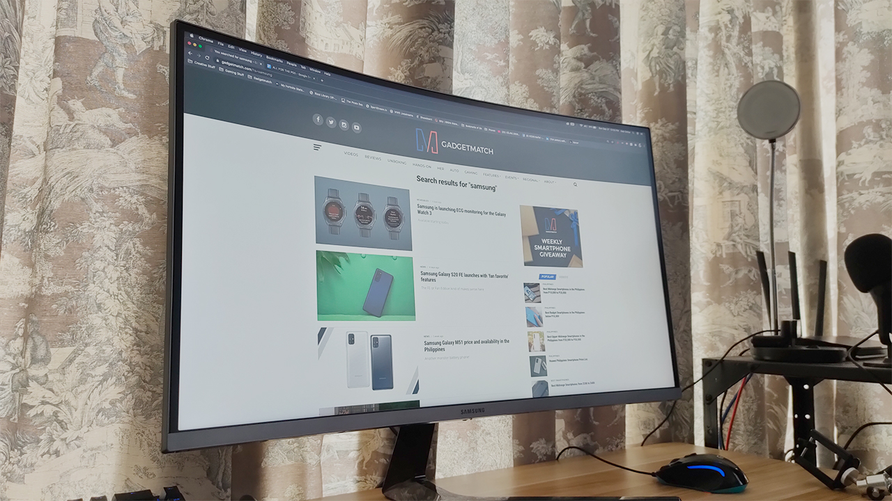 Samsung 27-inch Curved Gaming Monito