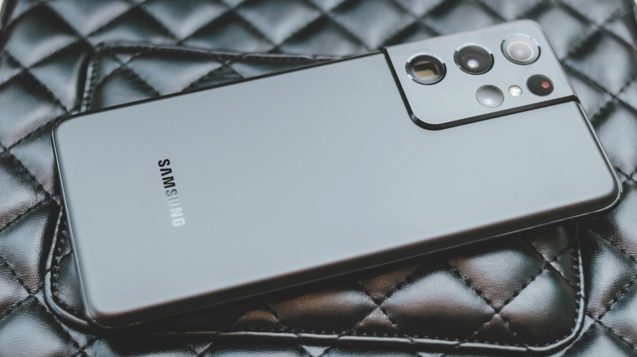 Samsung Galaxy S21 Ultra review: The best among the beasts