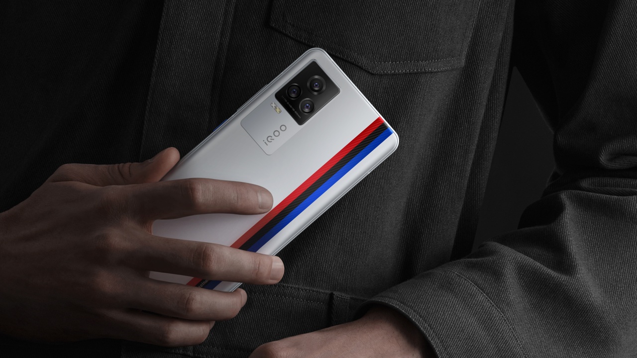 iQOO 7 Legend
