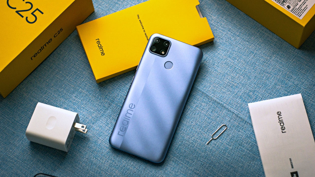 realme C25