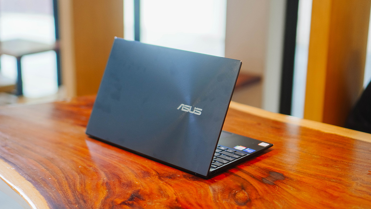 ZenBook 14 UX425EA