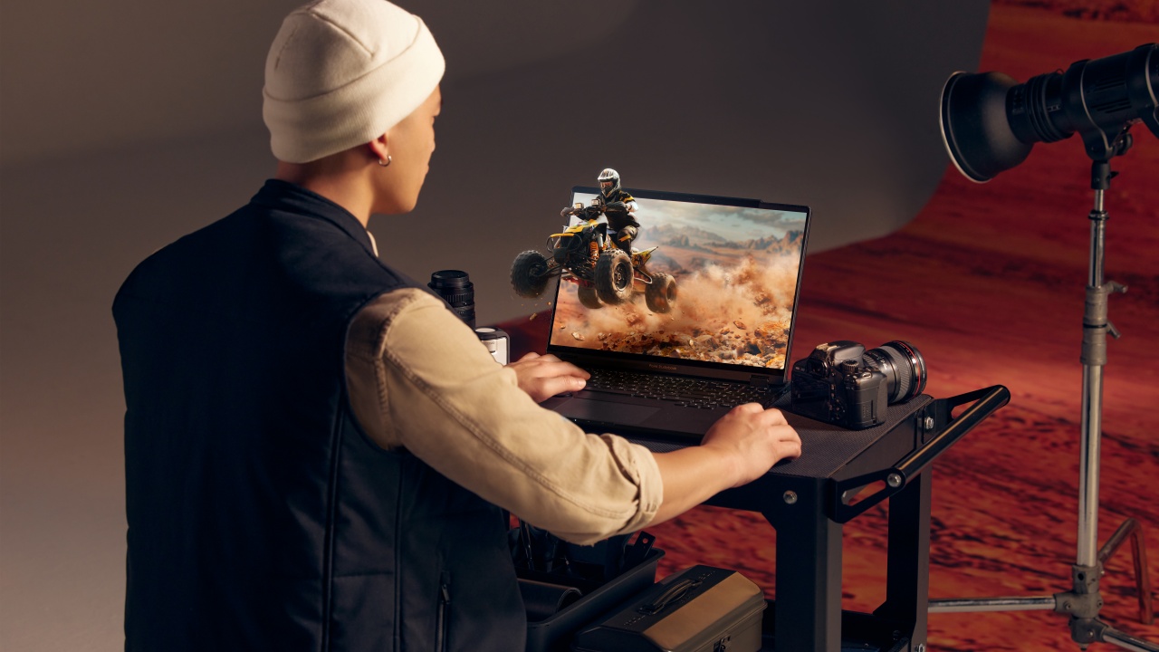 Studiobook 16 3D OLED