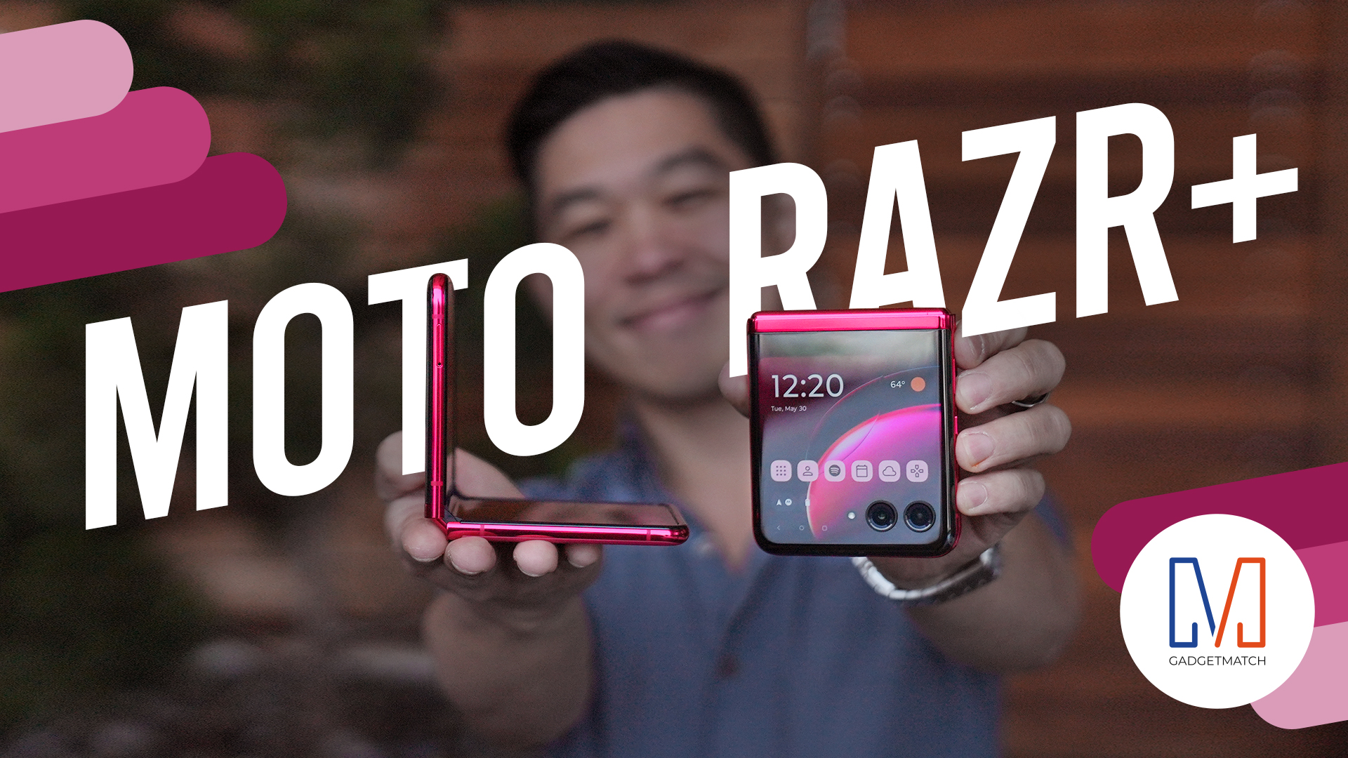 moto razr+ Hands-on: Flip Phone Done Right! - GadgetMatch