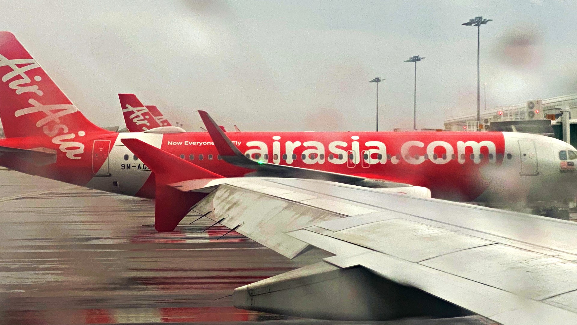 airasia MOVE 2023