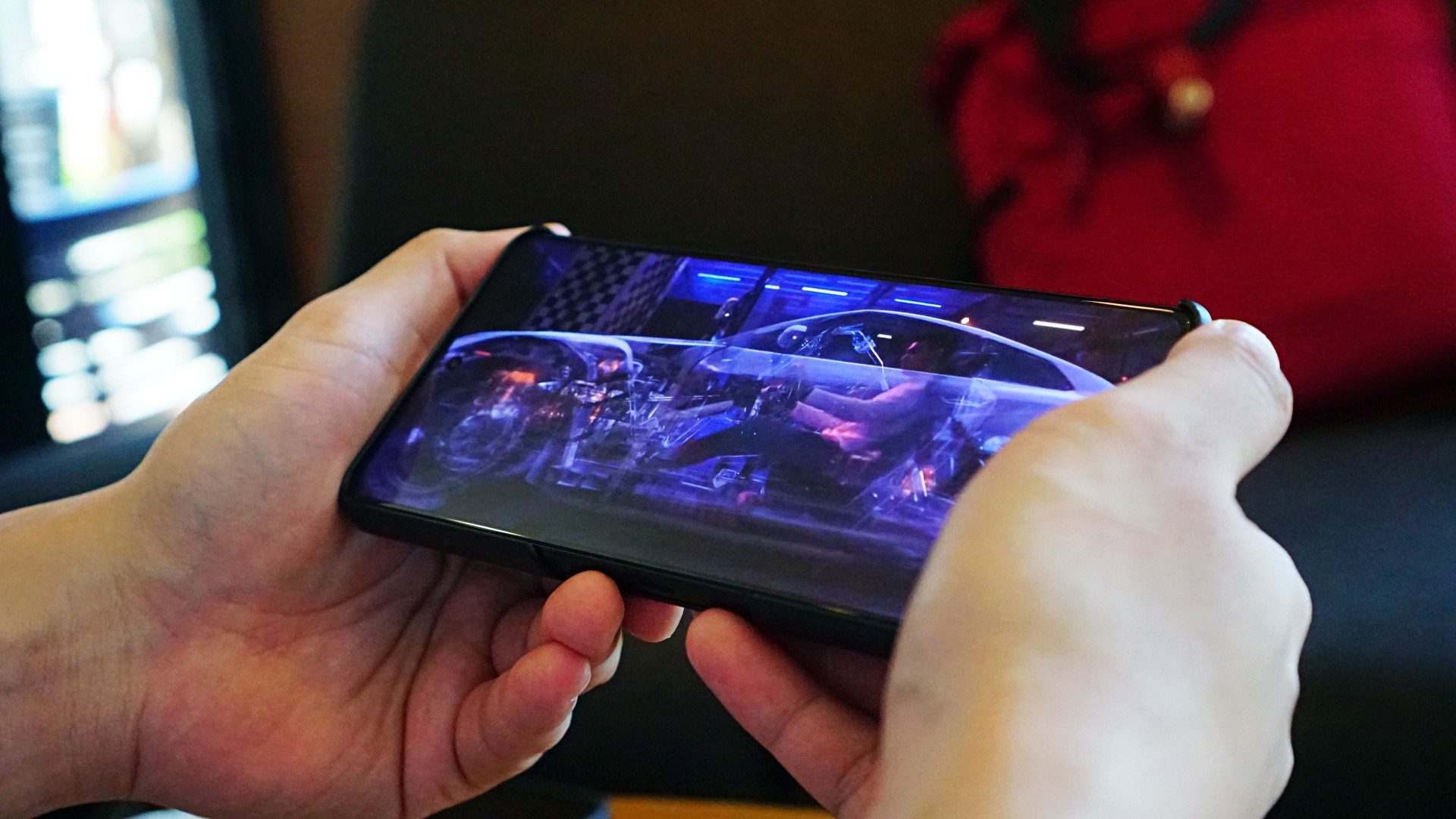 ROG Phone 8 Pro