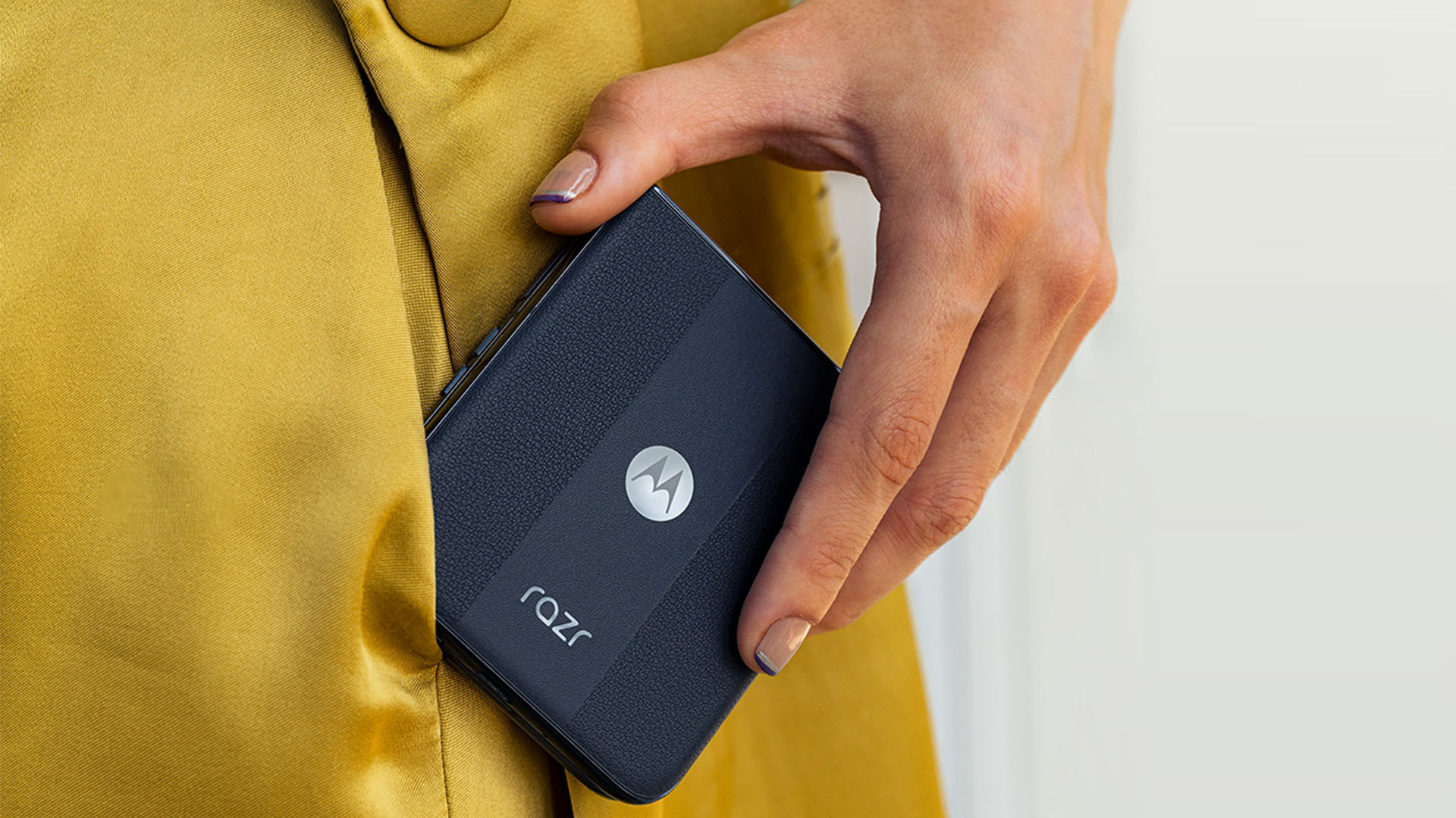 MOTOROLA razr 50 ultra 12GB 256GB アメリカ版 s-l400.jpg