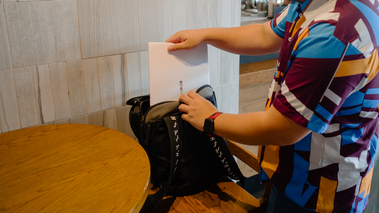 HONOR MagicBook Art 14