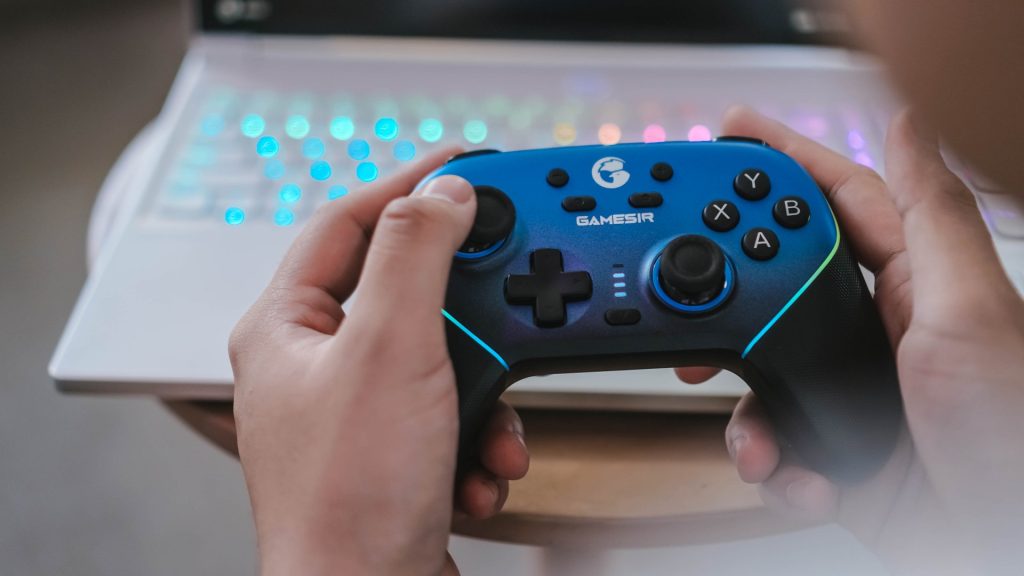 GameSir Super Nova multi-platform controller Review - GadgetMatch