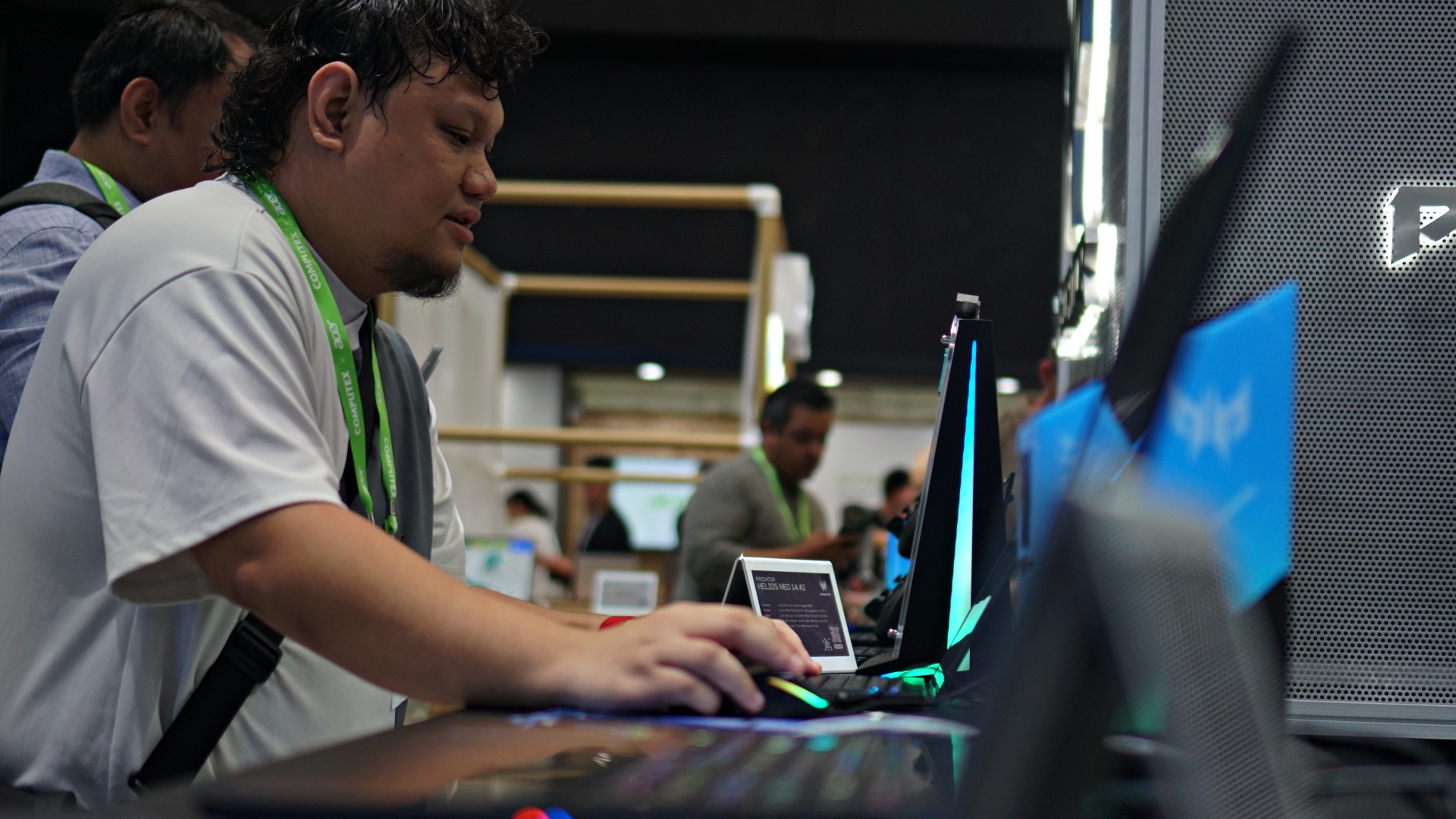 Triton 14 AI | Acer Compute 2025