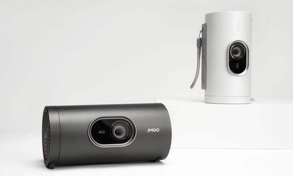 These JMGO PicoPlay projectors are as small as a coffee cup