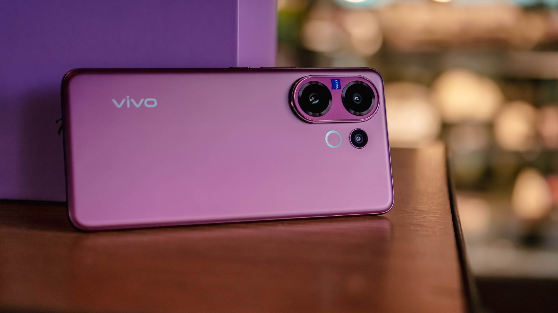 vivo V60