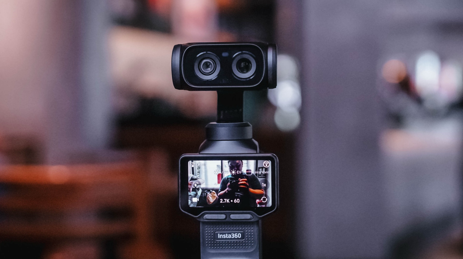 Insta360 Luna Ultra