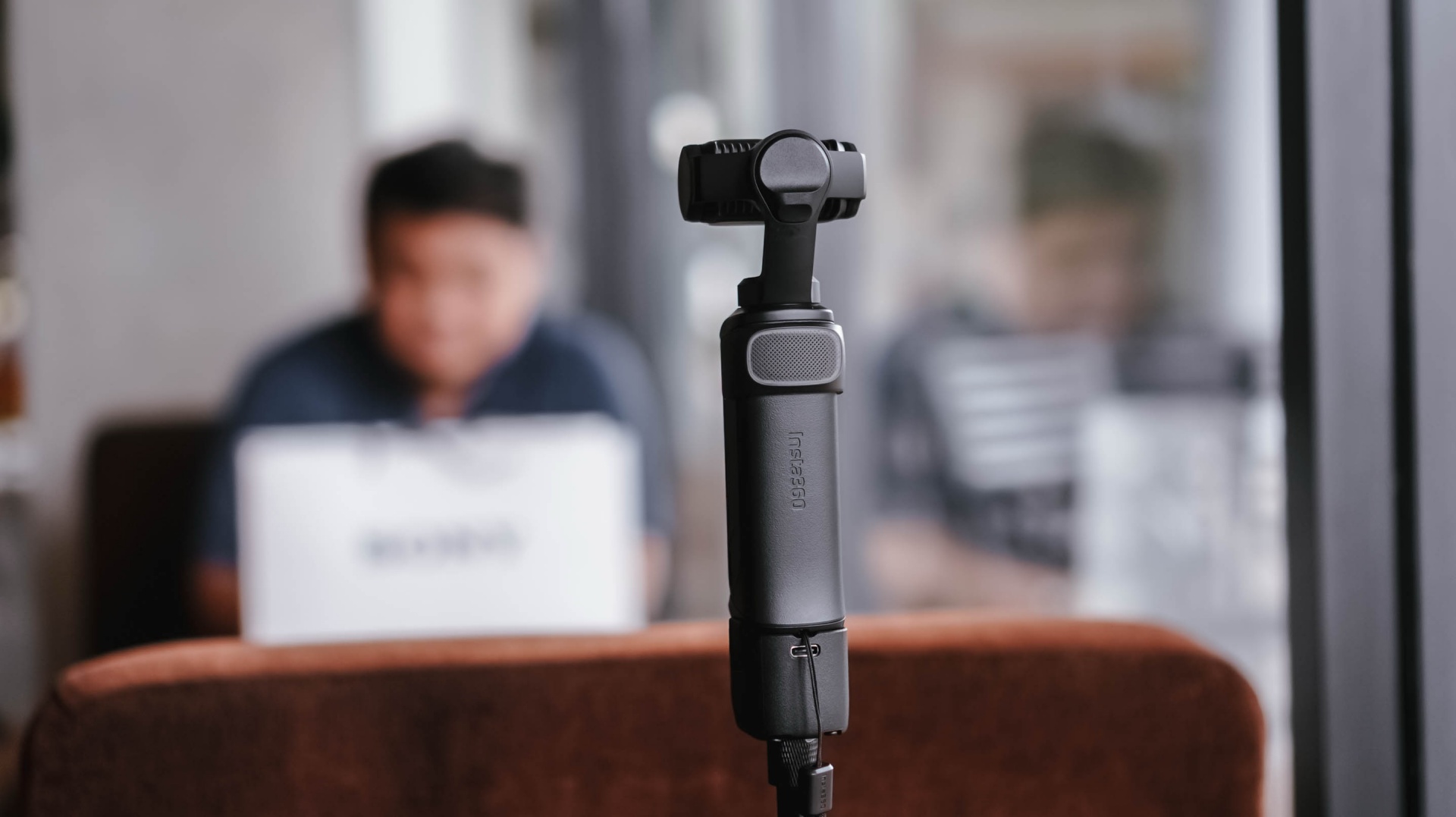 Insta360 Luna Ultra